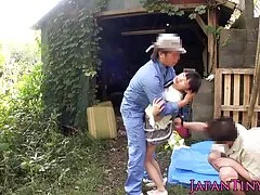 Hay mucho en la oficina. mexicanas xxx casero
