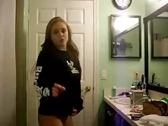 Rusty, ella hace que el casero amateur mexicano chico se corra.